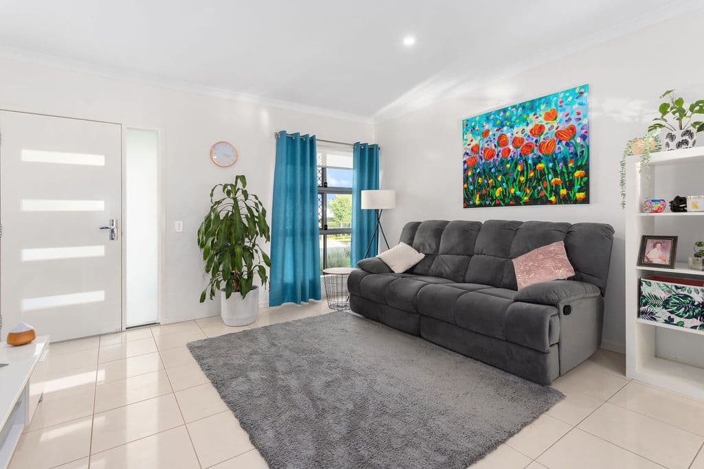 6 Ribbonwood Street, Ripley QLD 4306, Ripley - Thumbnail 2