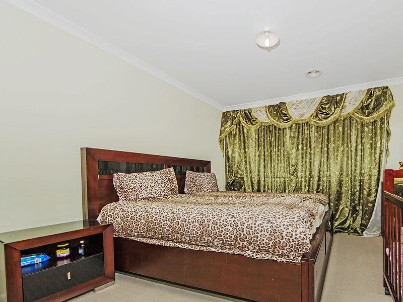 4 COBRAM  Street, TARNEIT VIC 3029, Tarneit - Thumbnail 3