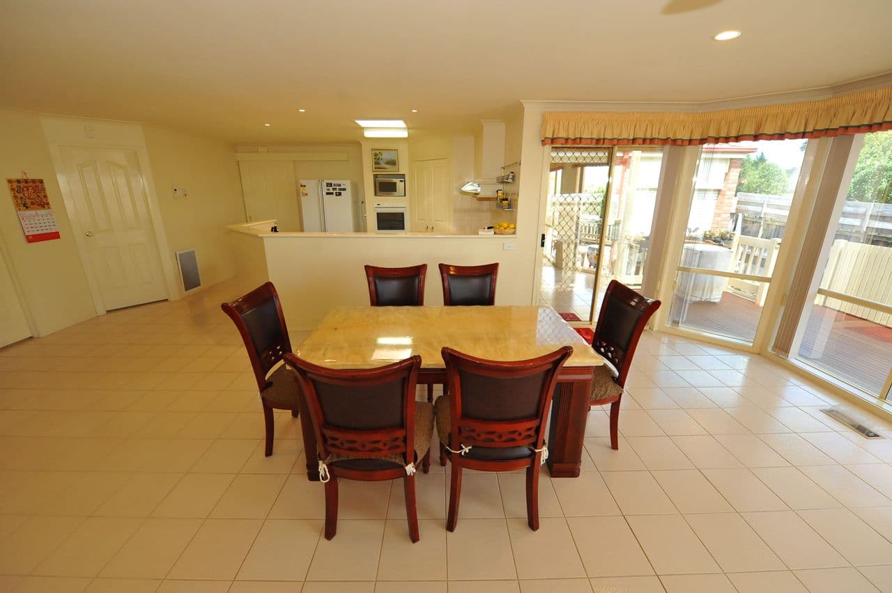 21 Raleon Avenue, FRANKSTON SOUTH VIC 3199, Frankston South - Thumbnail 5