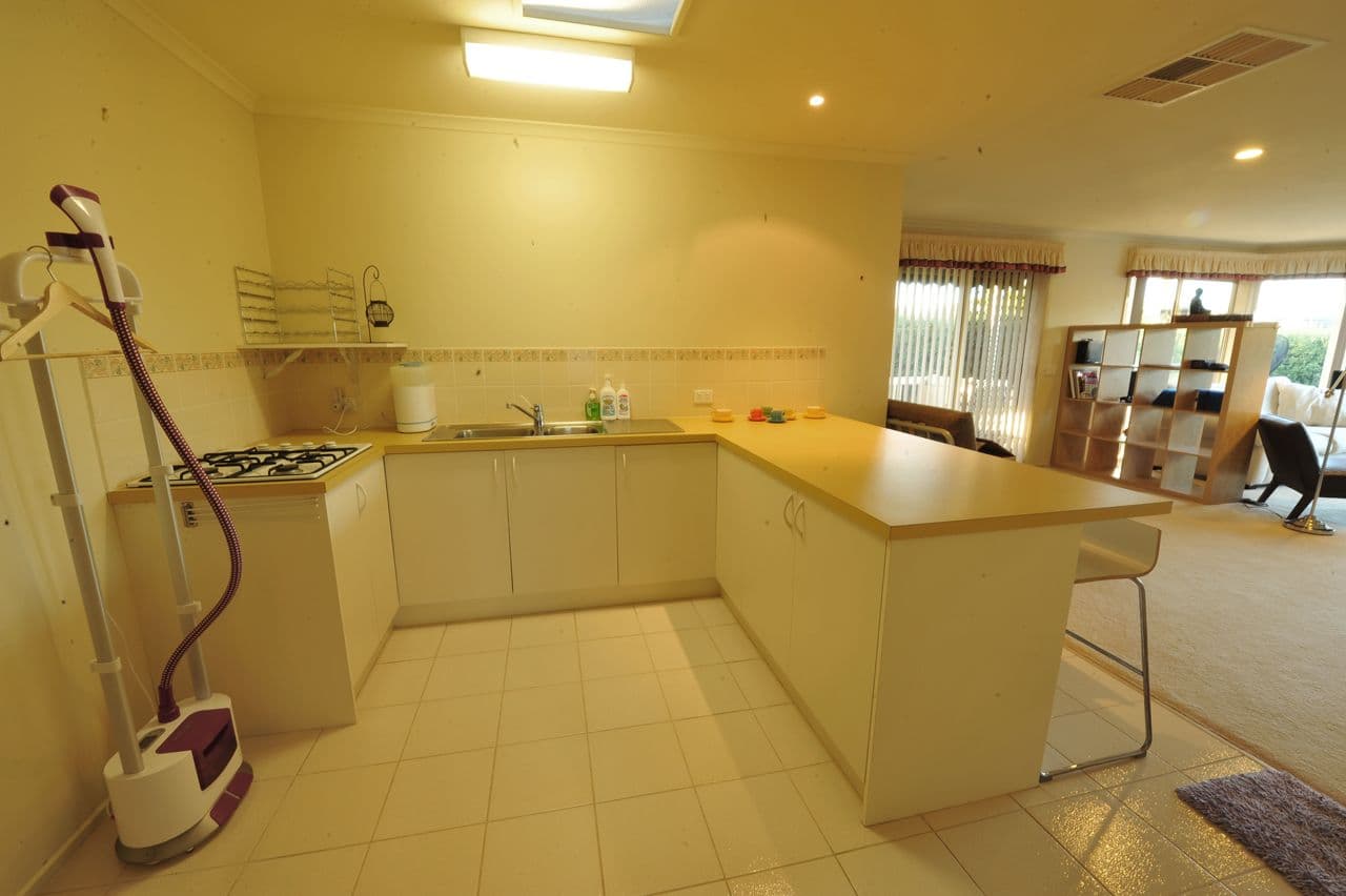 21 Raleon Avenue, FRANKSTON SOUTH VIC 3199, Frankston South - Thumbnail 6