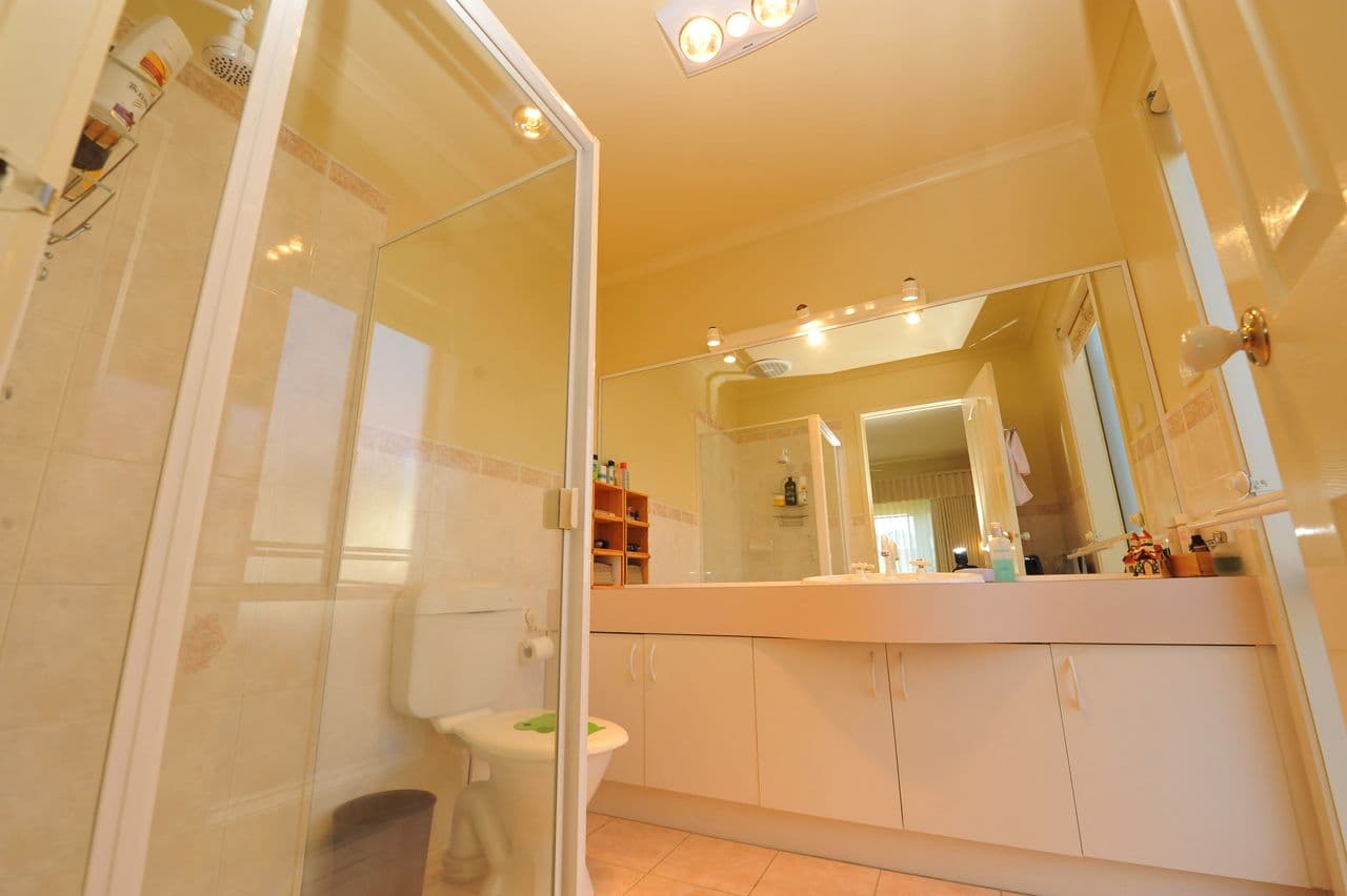 21 Raleon Avenue, FRANKSTON SOUTH VIC 3199, Frankston South - Thumbnail 7