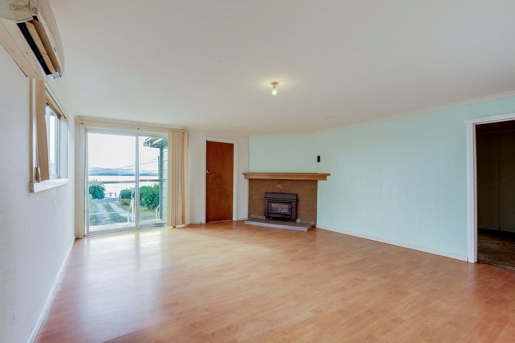 91 Robert Street, BEAUTY POINT TAS 7270, Beauty Point - Thumbnail 2