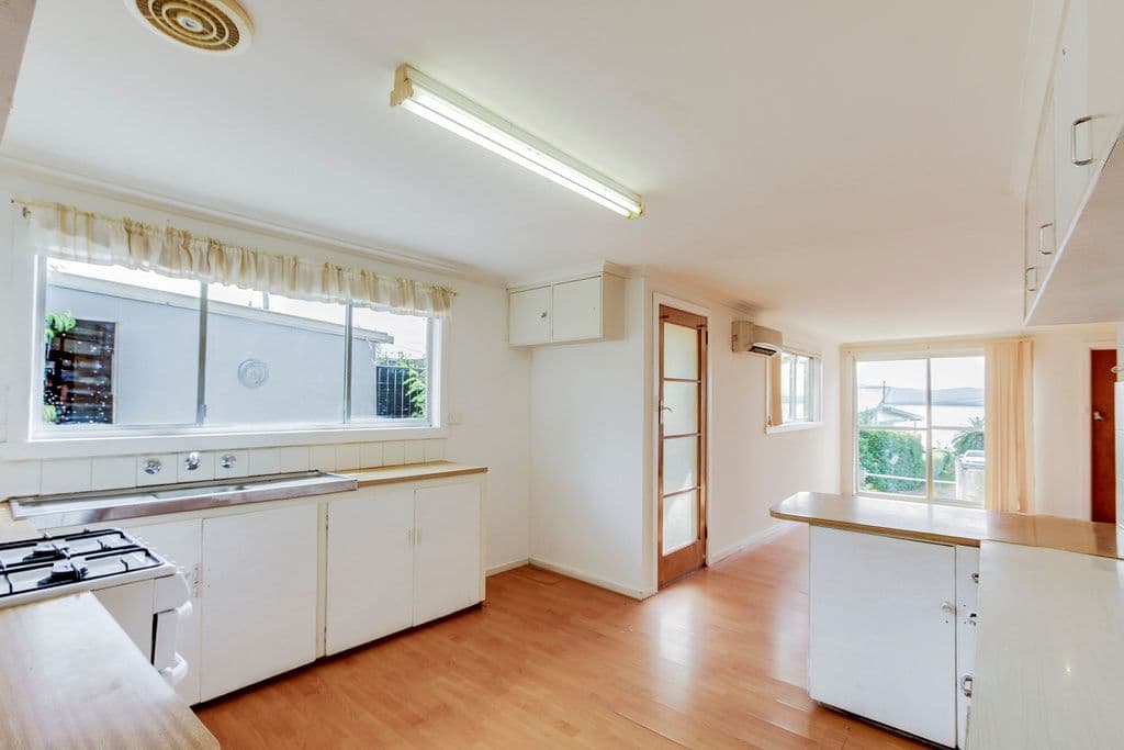 91 Robert Street, BEAUTY POINT TAS 7270, Beauty Point - Thumbnail 4