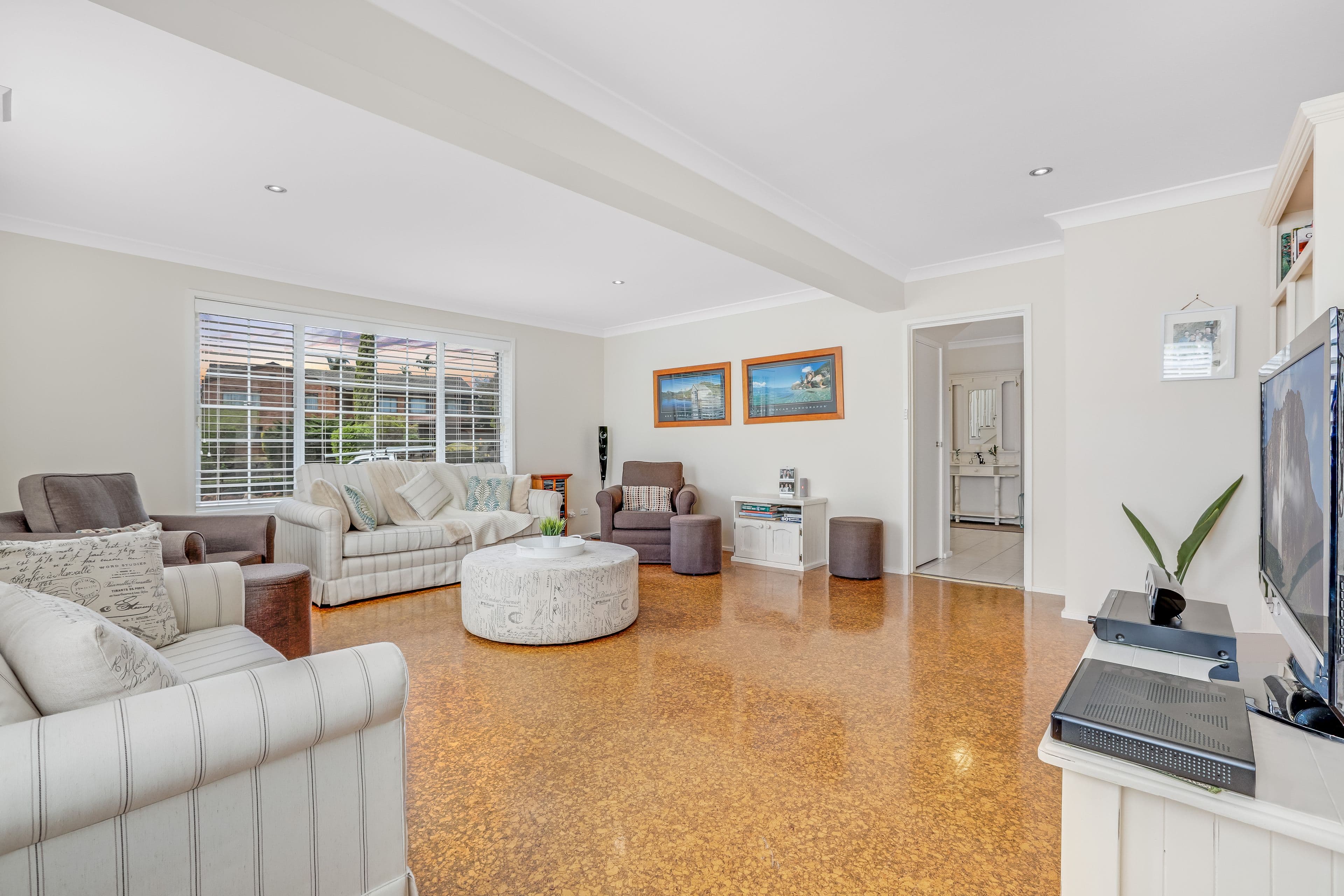 30 Bounty Avenue, Castle Hill - Thumbnail 4