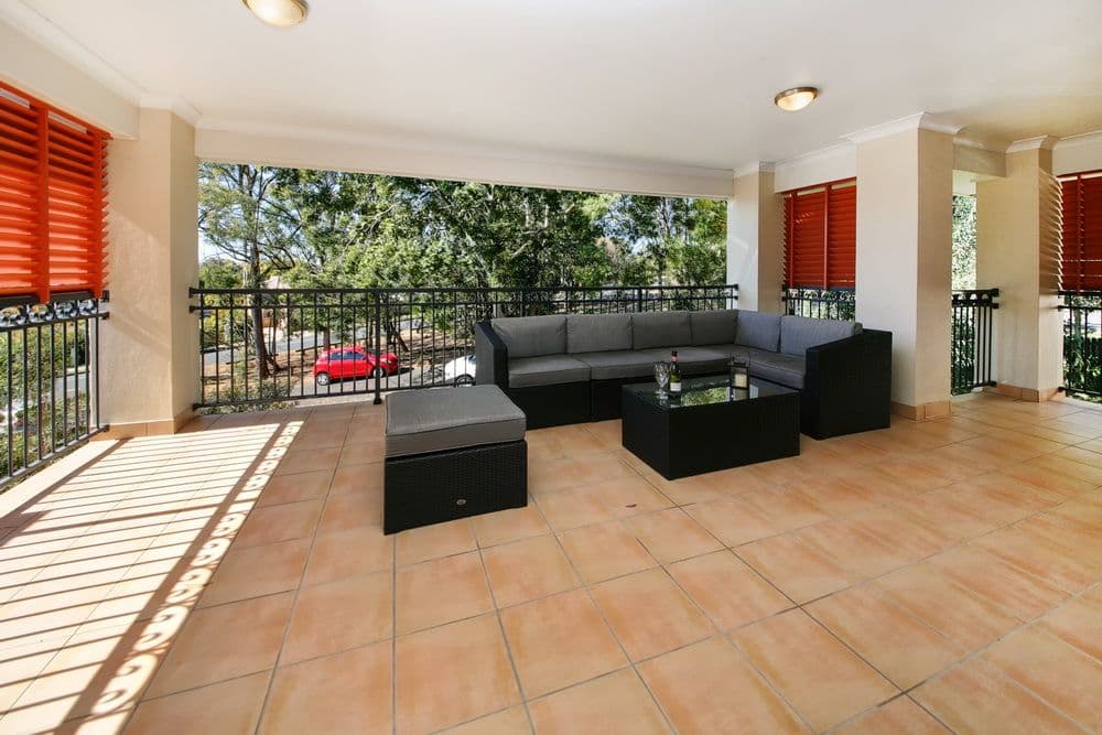 139 Carmody Road, ST LUCIA QLD 4067, St Lucia - Thumbnail 4