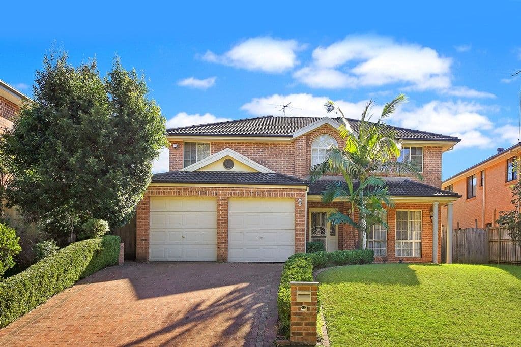 4 Farmer Circuit, Beaumont Hills - Image 1