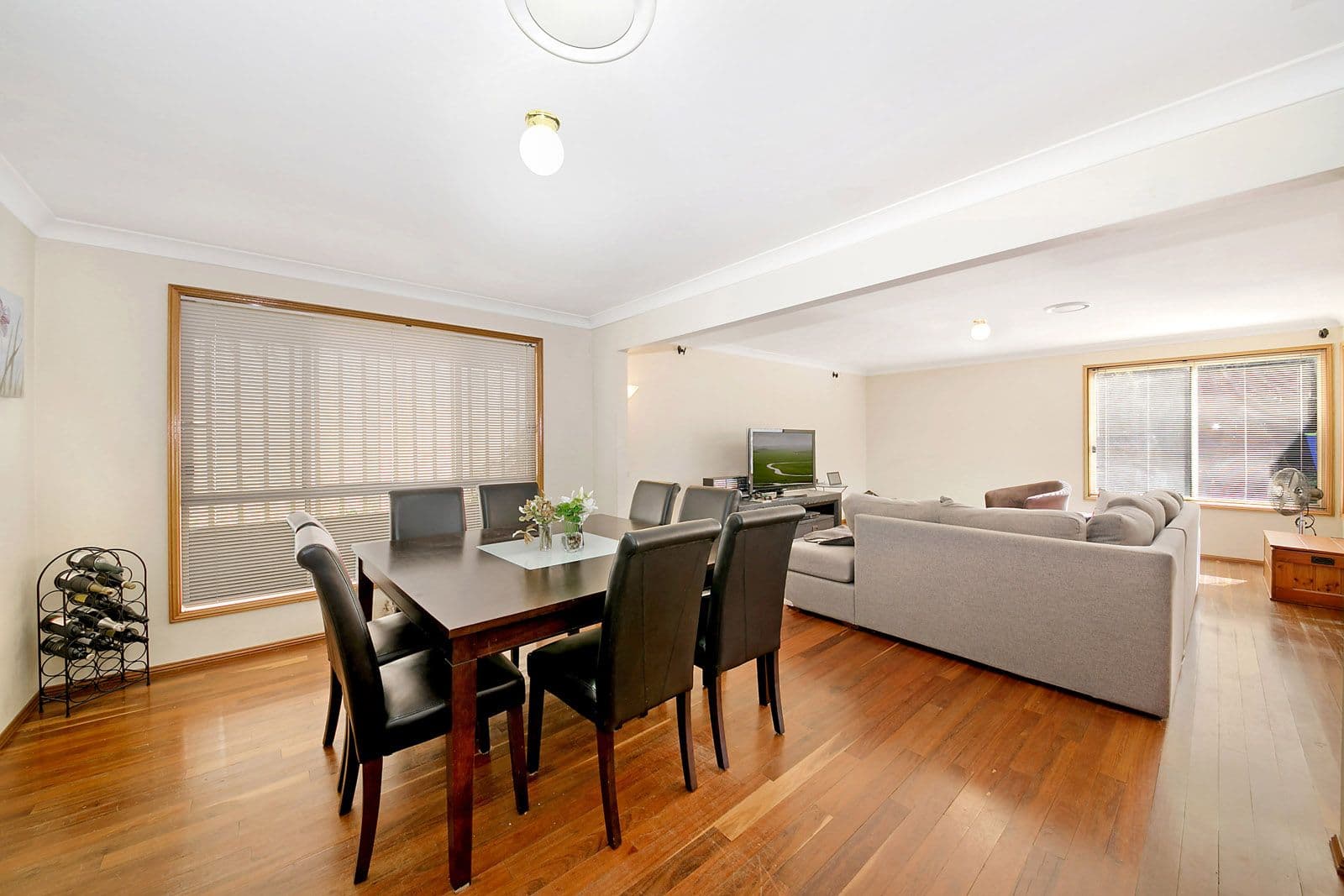 4 Farmer Circuit, Beaumont Hills - Thumbnail 3