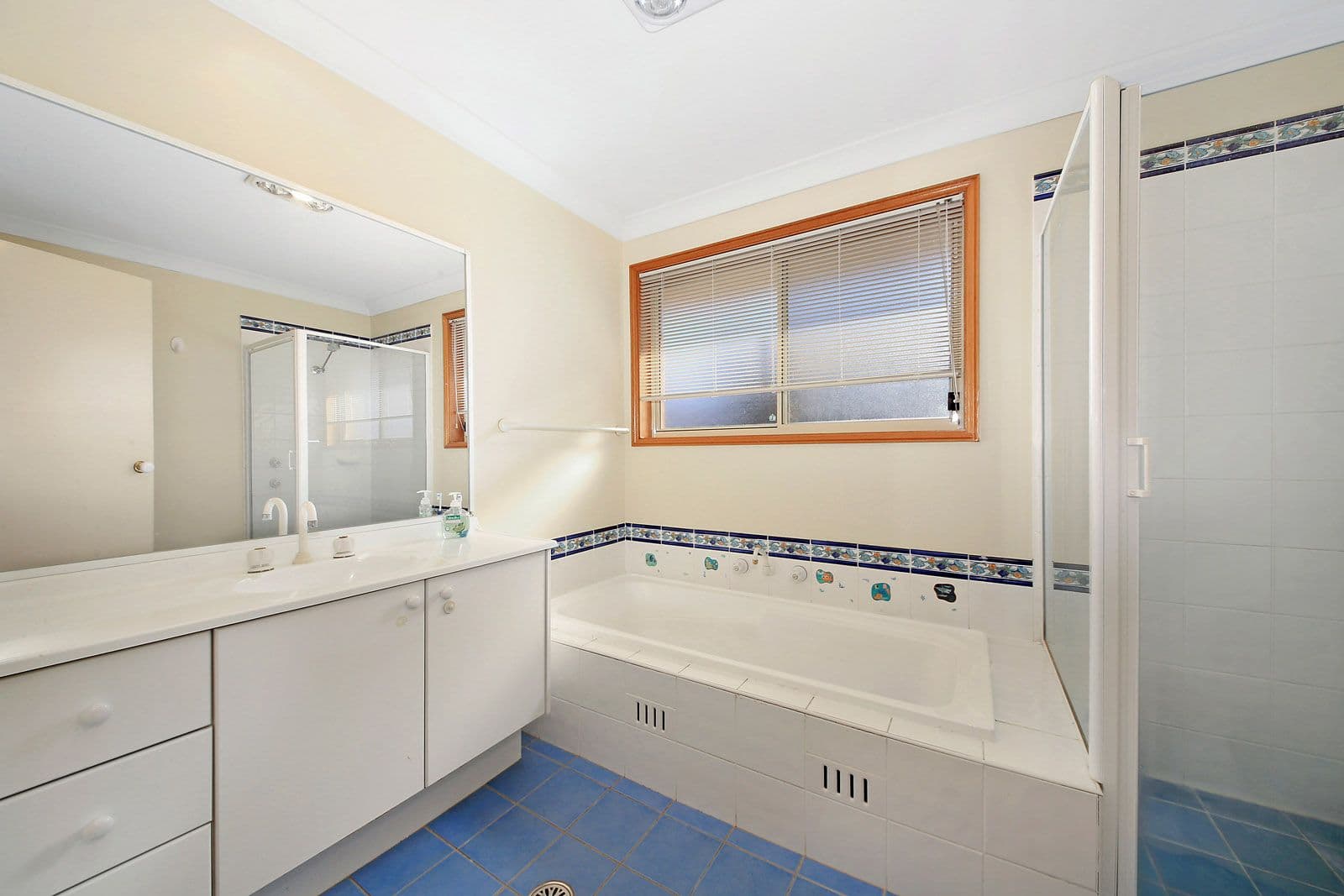 4 Farmer Circuit, Beaumont Hills - Thumbnail 5