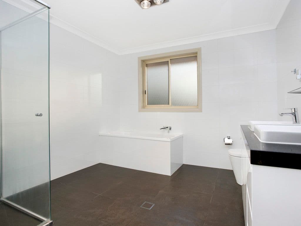 15 Gallipoli Street, Bossley Park - Thumbnail 5