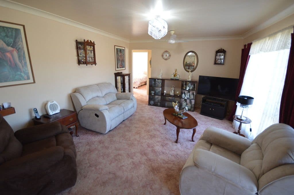 16 Kane Crescent, Coffs Harbour NSW 2450, Coffs Harbour - Thumbnail 3