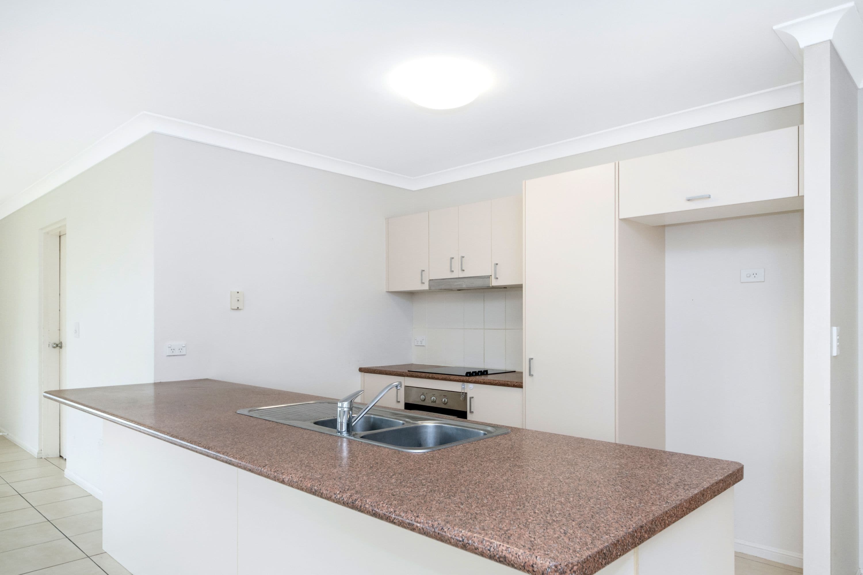 99 Daintree Drive, Bushland Beach QLD 4818, Bushland Beach - Thumbnail 3