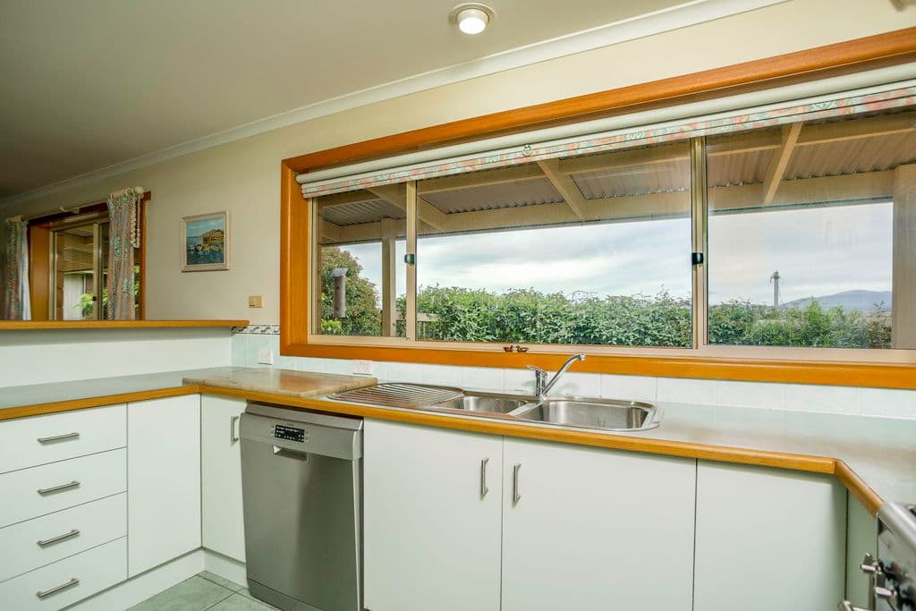 28 Nichols Street, Kings Meadows TAS 7249, Kings Meadows - Thumbnail 4