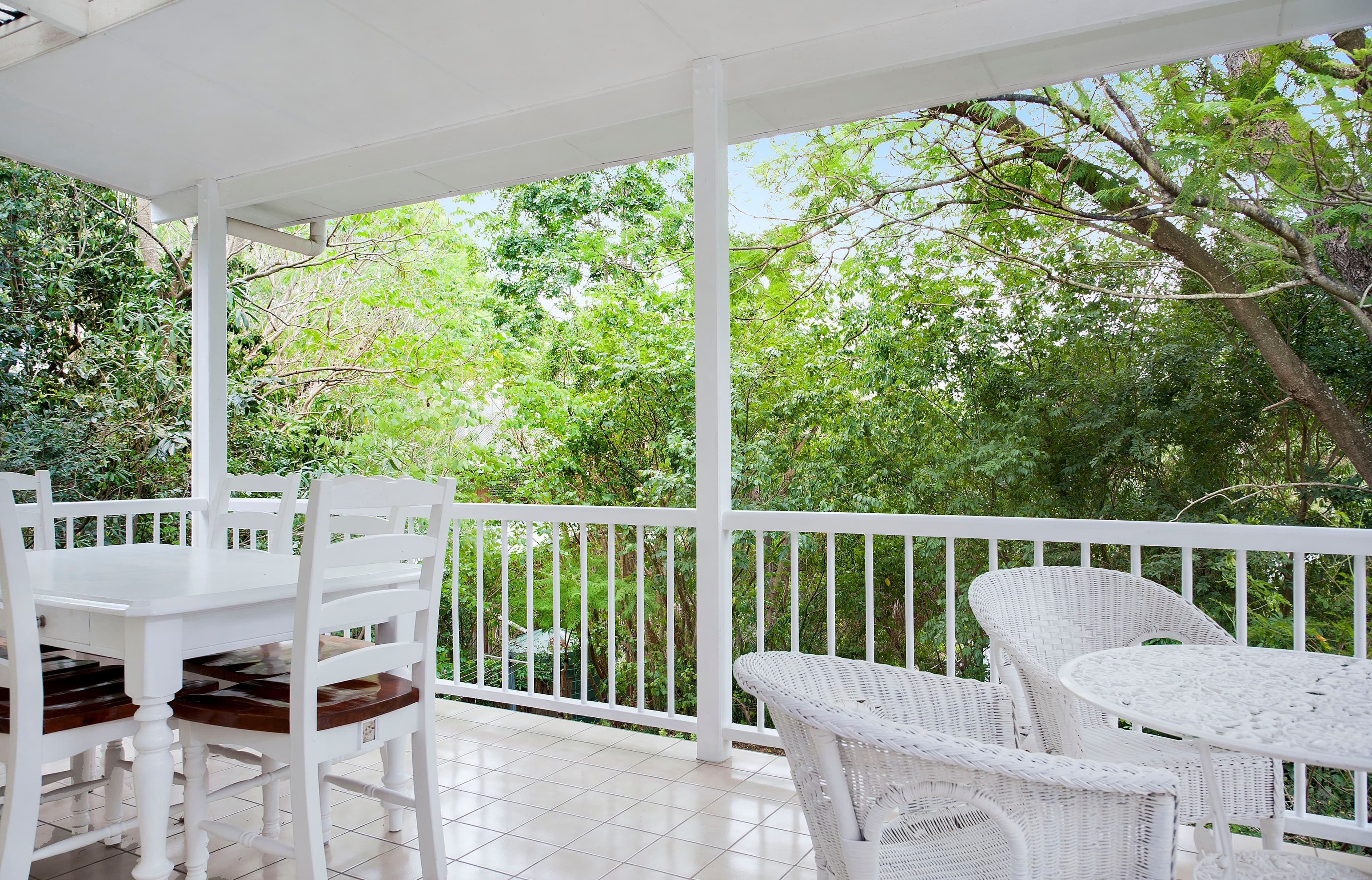 15 The Drive, Bardon QLD 4065, Bardon - Thumbnail 2