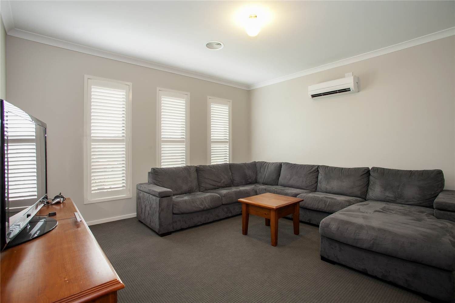26 Nankeen Avenue, LARA VIC 3212, Lara - Thumbnail 2
