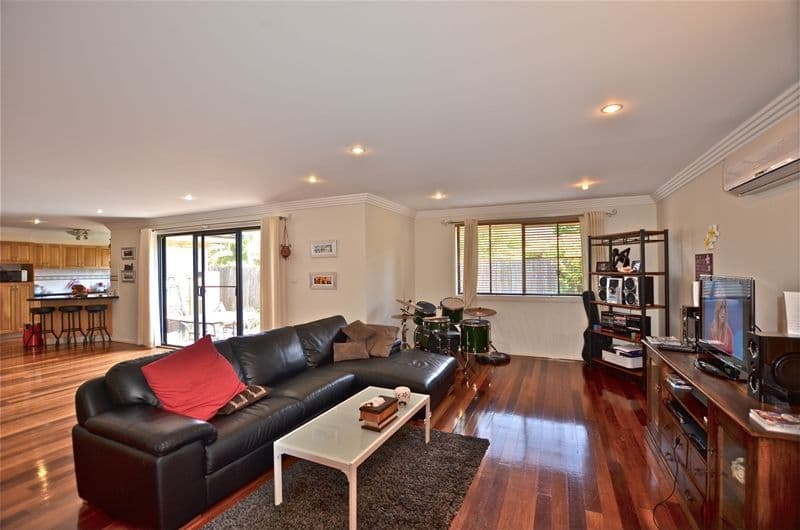 44 Russell Street, WOONONA NSW 2517, Woonona - Thumbnail 4