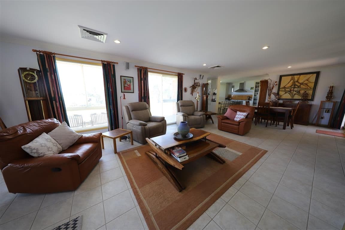 639 Wee Jasper Road, Tumut - Thumbnail 6