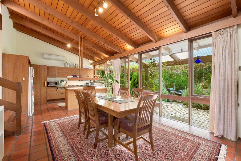 33 Sinclair Avenue, Templestowe Lower VIC 3107, Templestowe Lower - Thumbnail 3