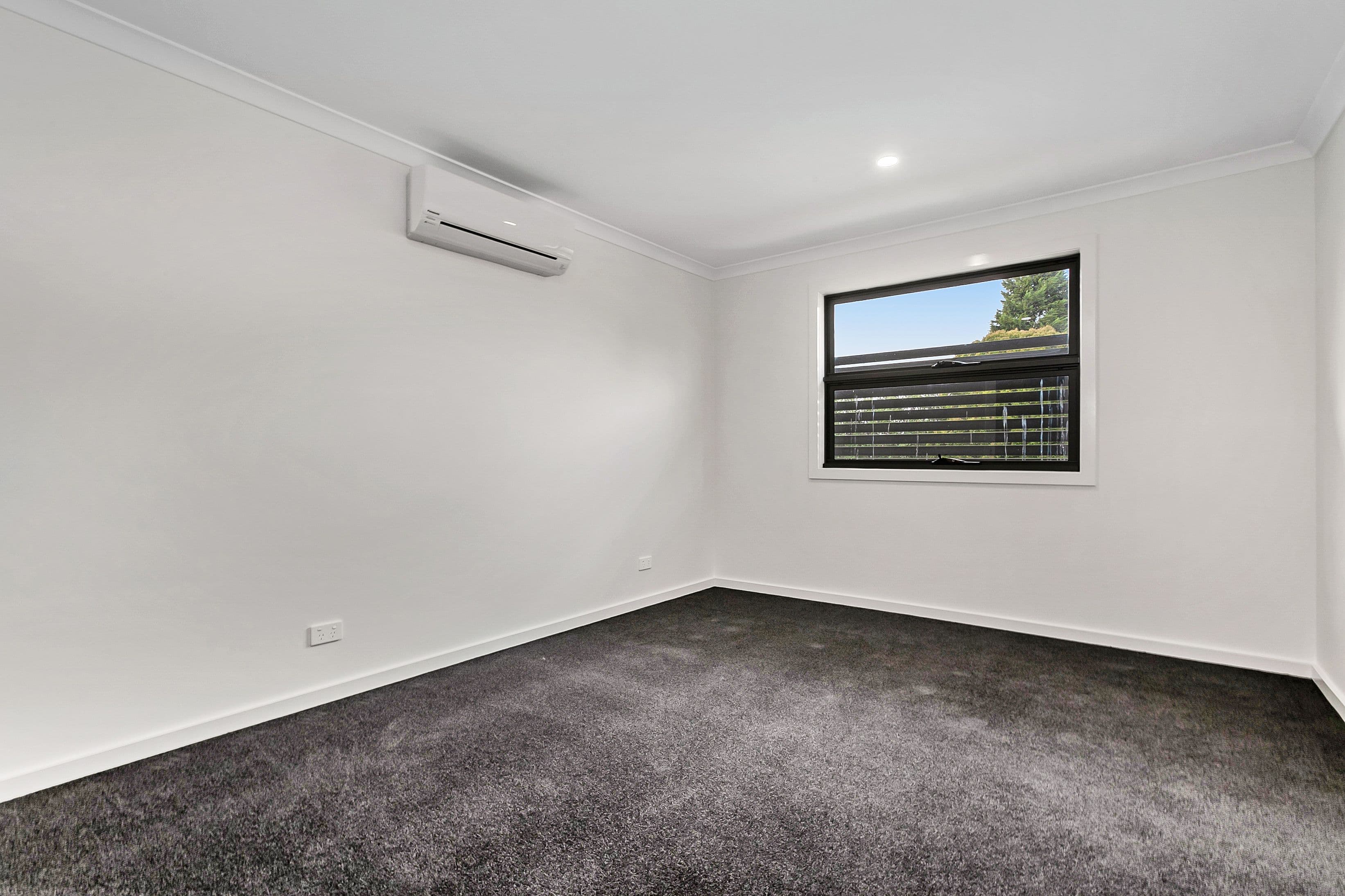 7 Dundee Street, Reservoir VIC 3073, Reservoir - Thumbnail 5