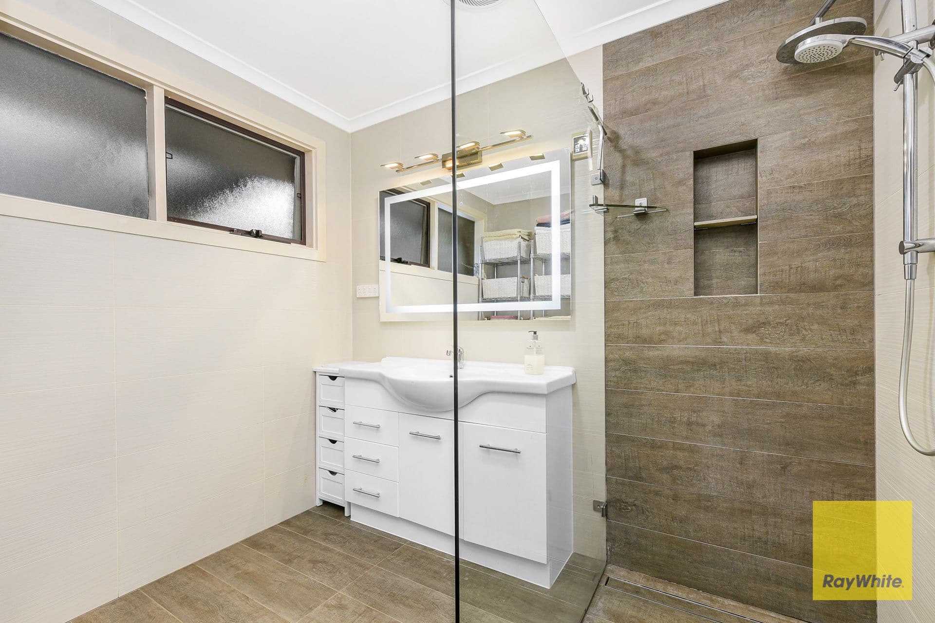 34 Skye Crescent, Endeavour Hills VIC 3802, Endeavour Hills - Thumbnail 7