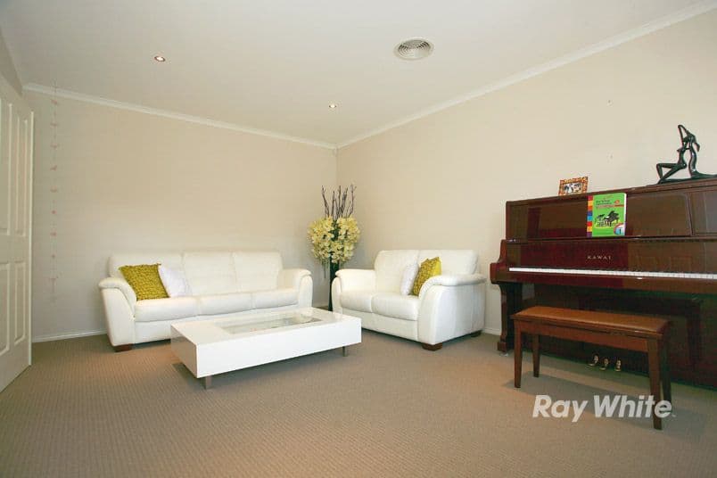 11 Waterford Terrace, KEYSBOROUGH VIC 3173, Keysborough - Thumbnail 3