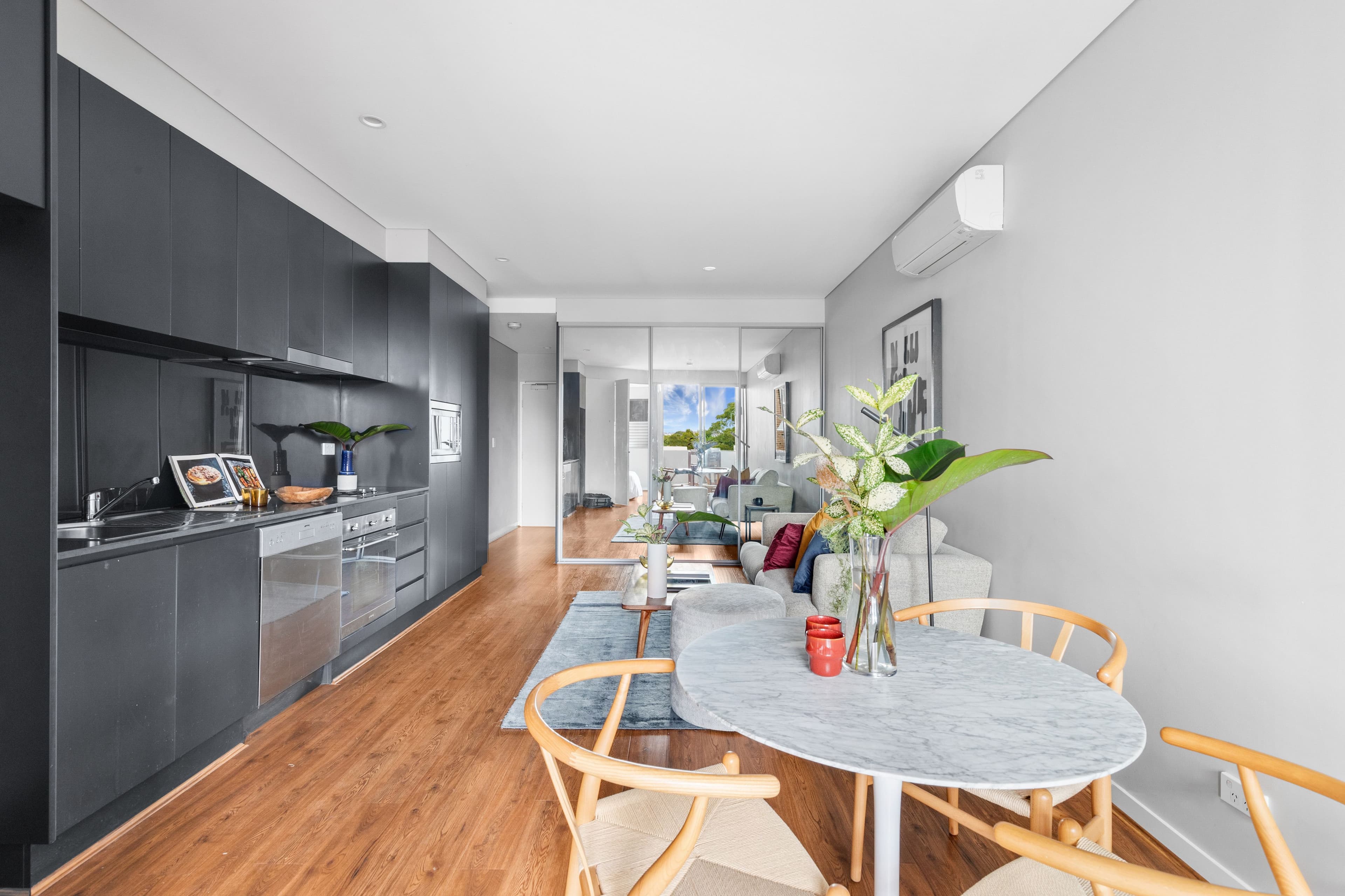 398-402 King Street, Newtown NSW 2042, Newtown - Thumbnail 2