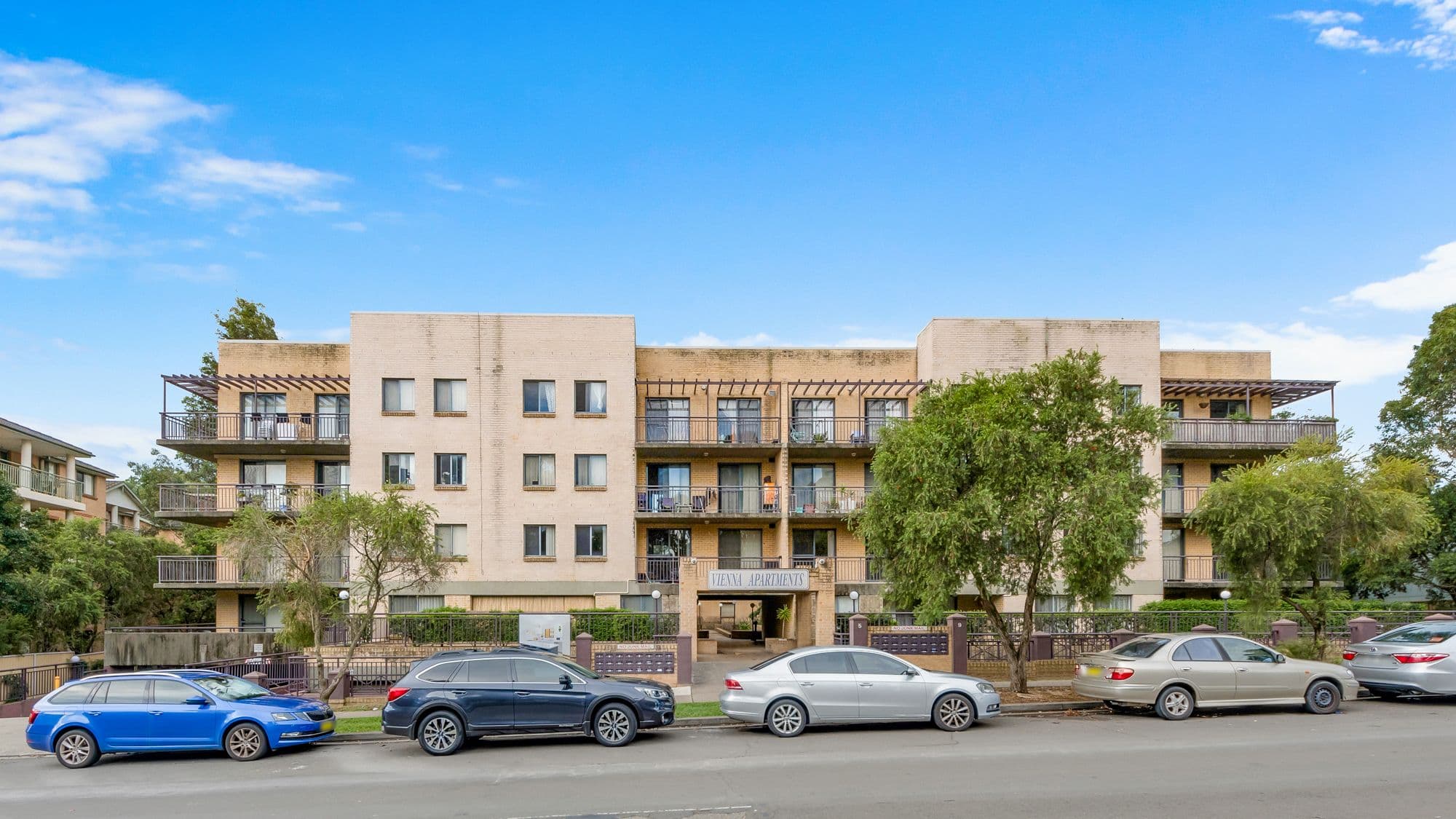 5 Fourth Avenue, Blacktown NSW 2148, Blacktown - Thumbnail 3
