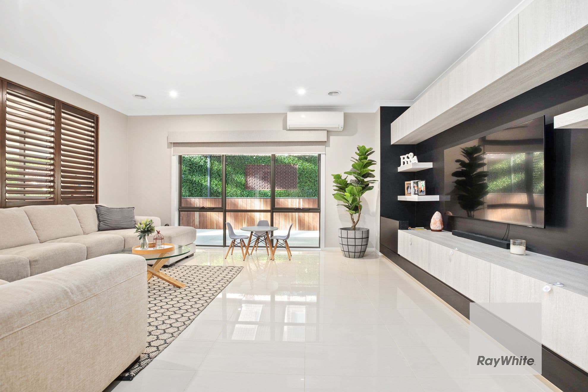 7 Murray Place, Taylors Hill VIC 3037, Taylors Hill - Thumbnail 2