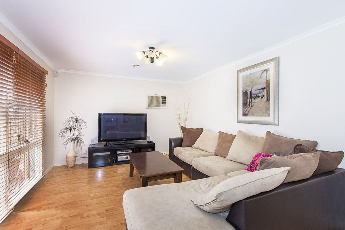 66 Pindari Avenue, Mill Park VIC 3082, Mill Park - Thumbnail 4