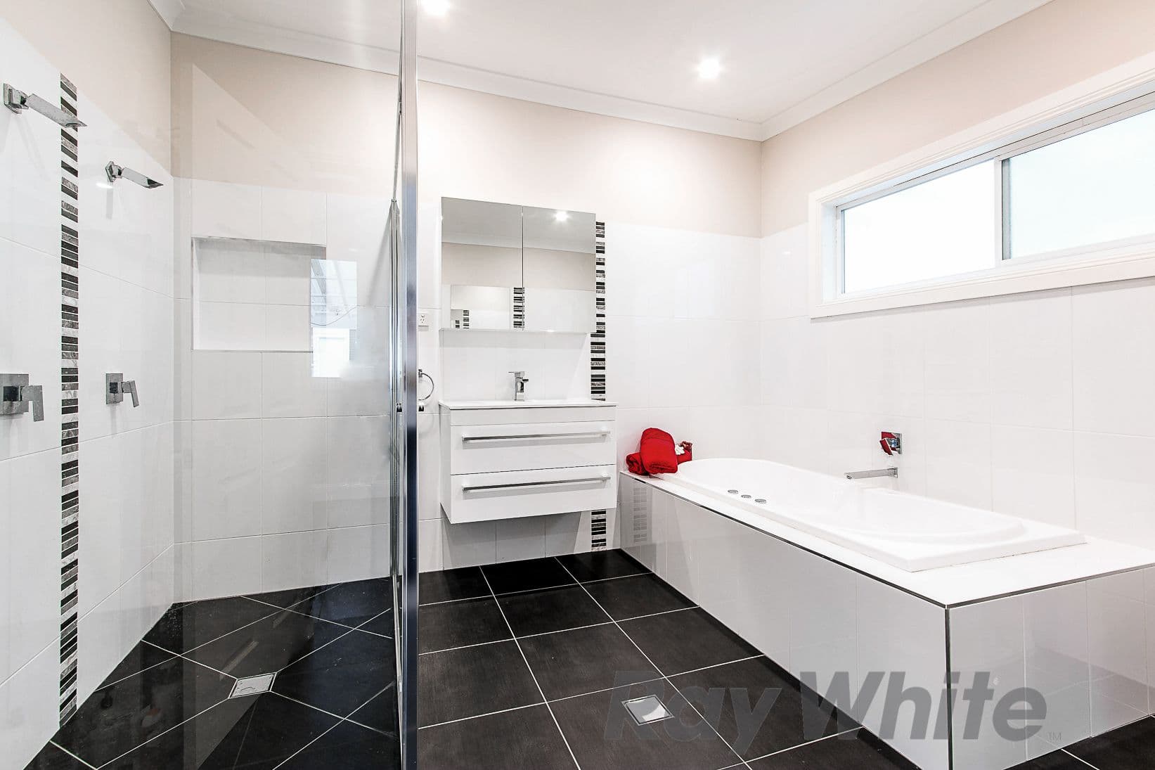 4 Albert Street, Speers Point - Thumbnail 6