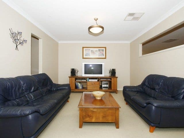 3 Houston Boulevard, CANNING VALE WA 6155, Canning Vale - Thumbnail 3