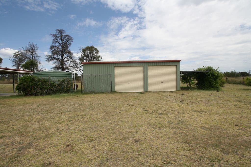 98 Orchard Road, Loch Lomond QLD 4370, Loch Lomond - Thumbnail 4