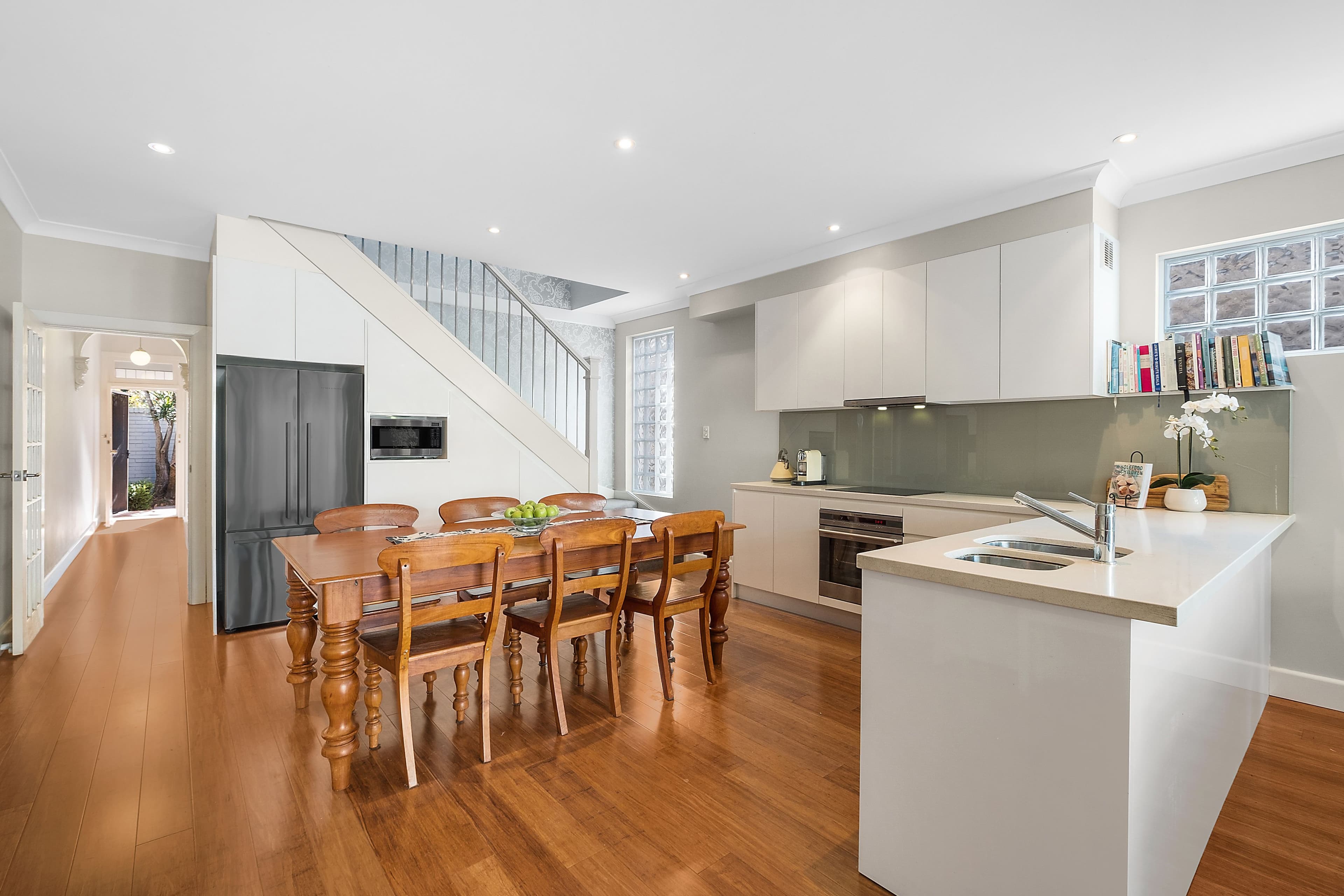 73 Falcon Street, Crows Nest - Thumbnail 2