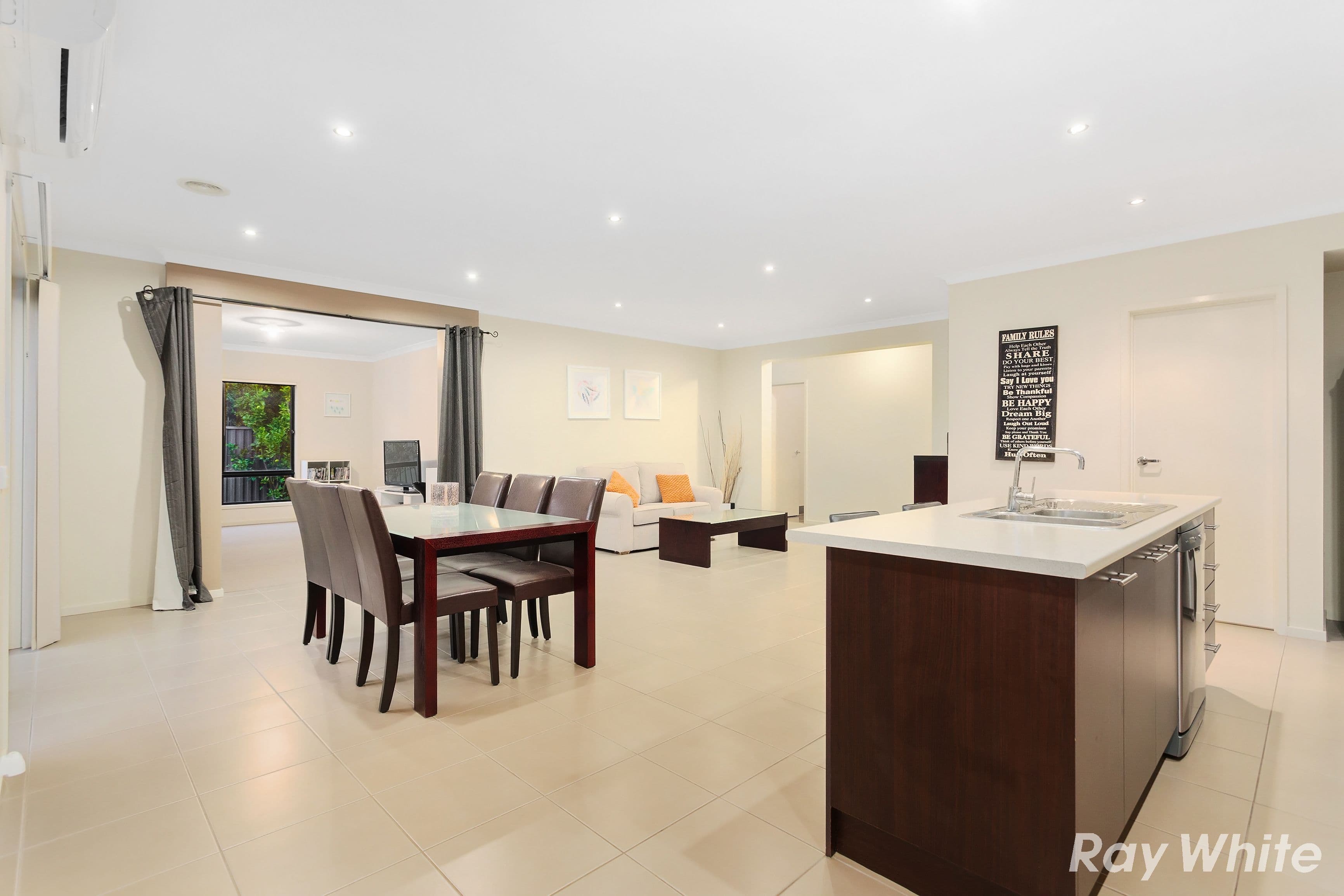 3 Greenway Drive, Pakenham VIC 3810, Pakenham - Thumbnail 8