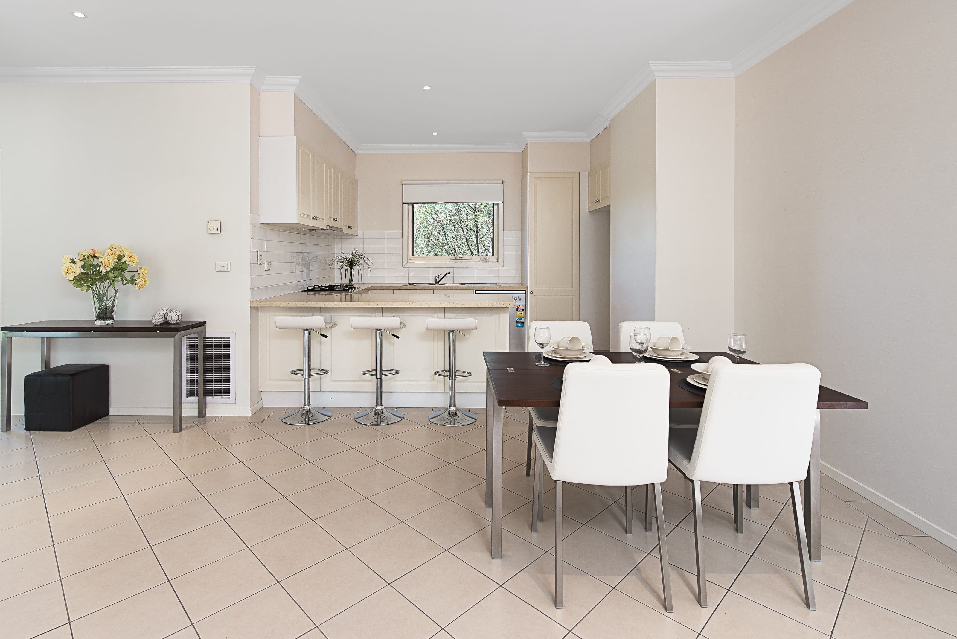 2 JESSICA PARK Drive, Lilydale VIC 3140, Lilydale - Thumbnail 5