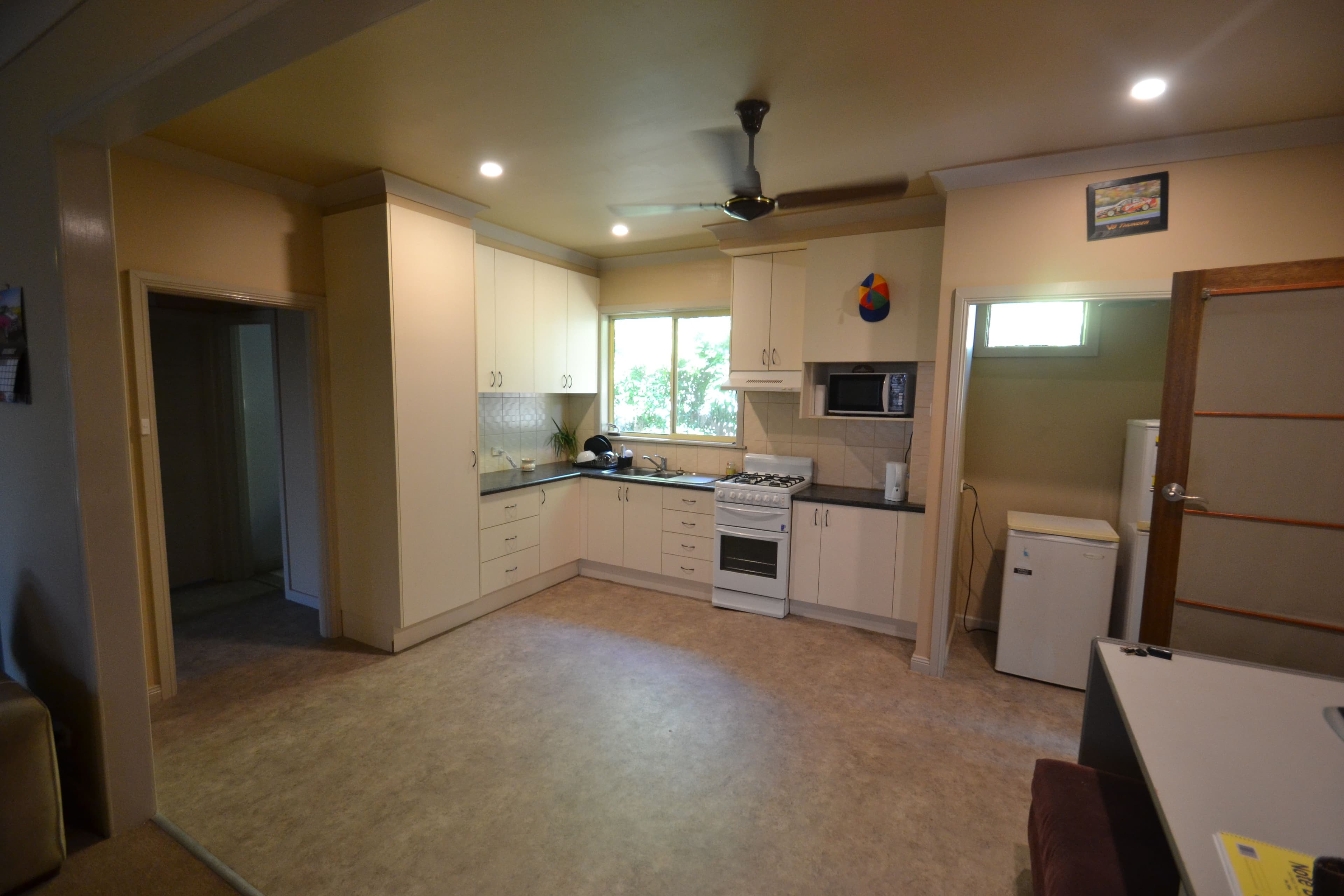 142 Anzac Avenue, Seymour VIC 3660, Seymour - Thumbnail 6