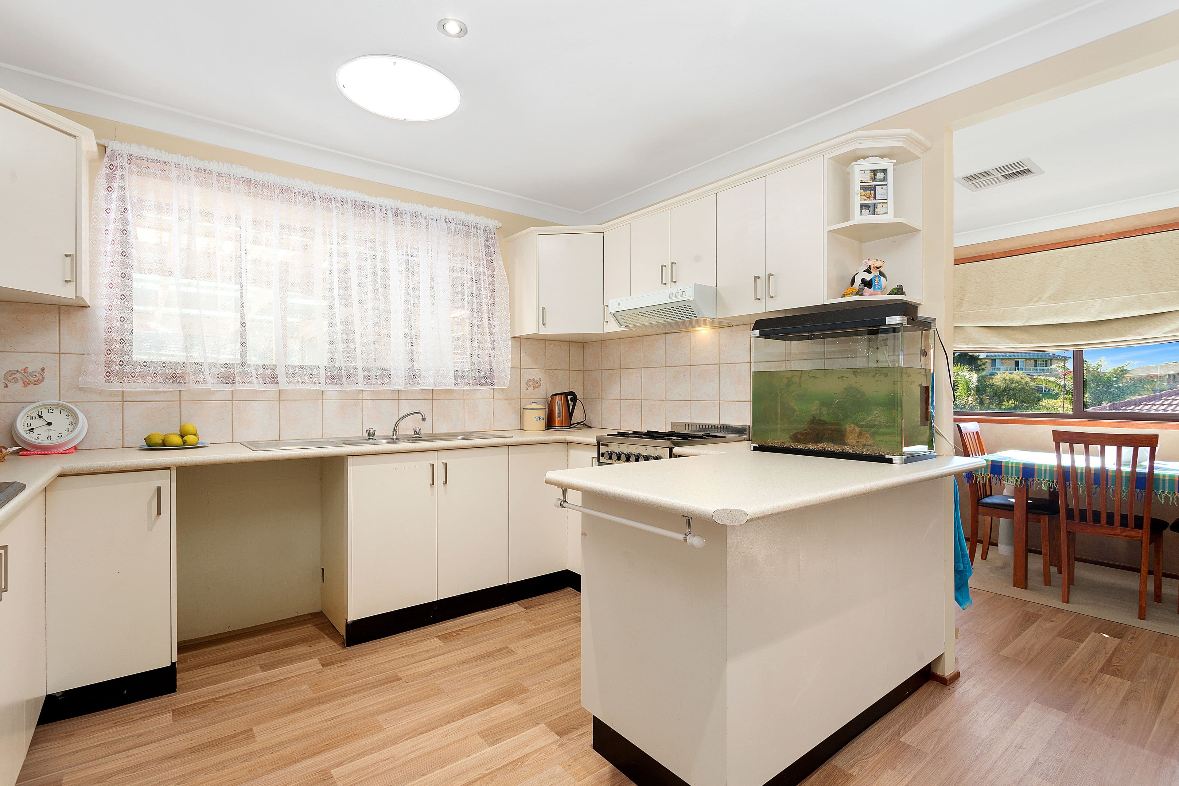 30 Columbia Street, Kearns - Thumbnail 3