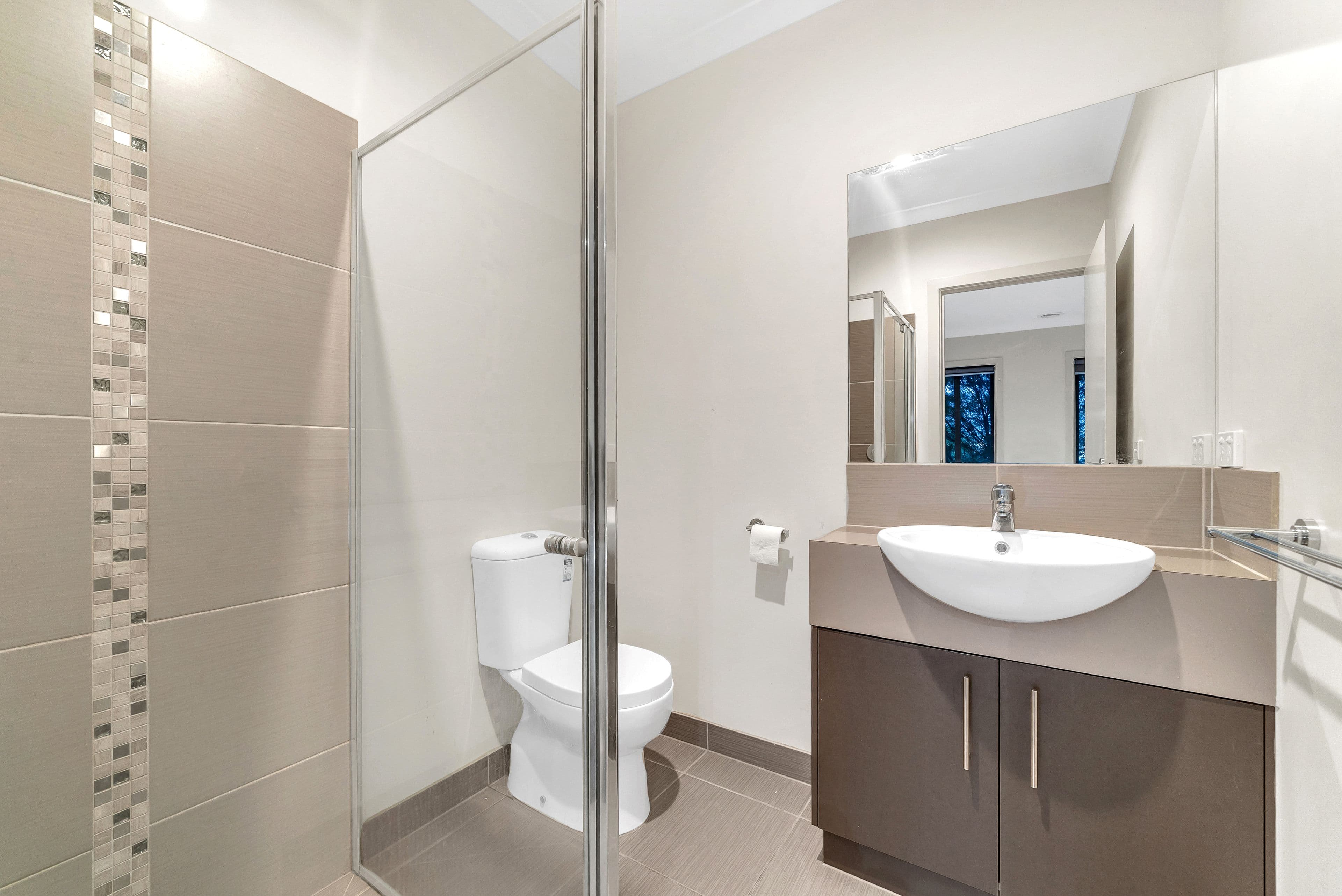 42 Hilda Street, Tarneit VIC 3029, Tarneit - Thumbnail 3