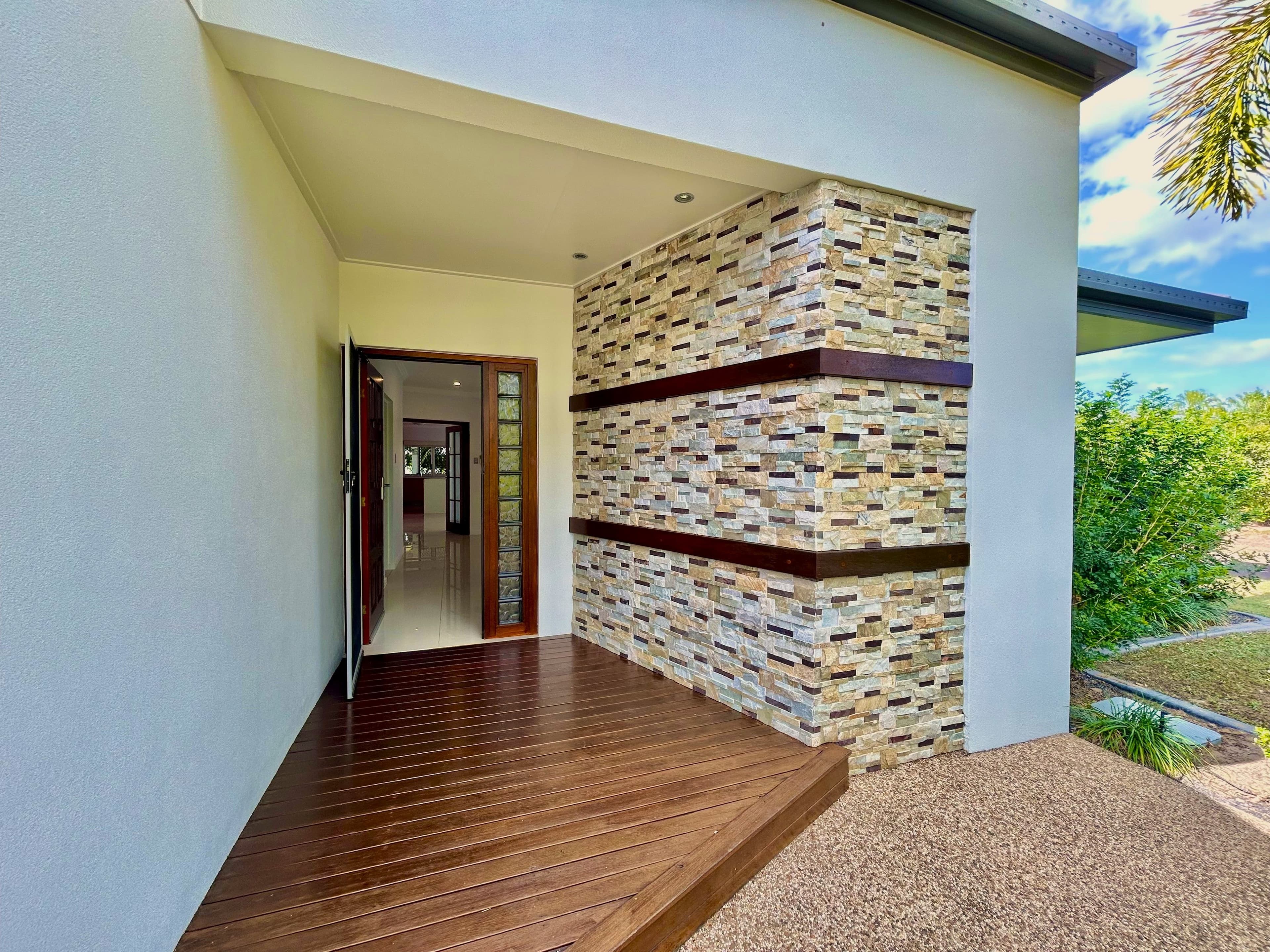 19 Lyrebird Lane, Bohle Plains QLD 4817, Bohle Plains - Thumbnail 2