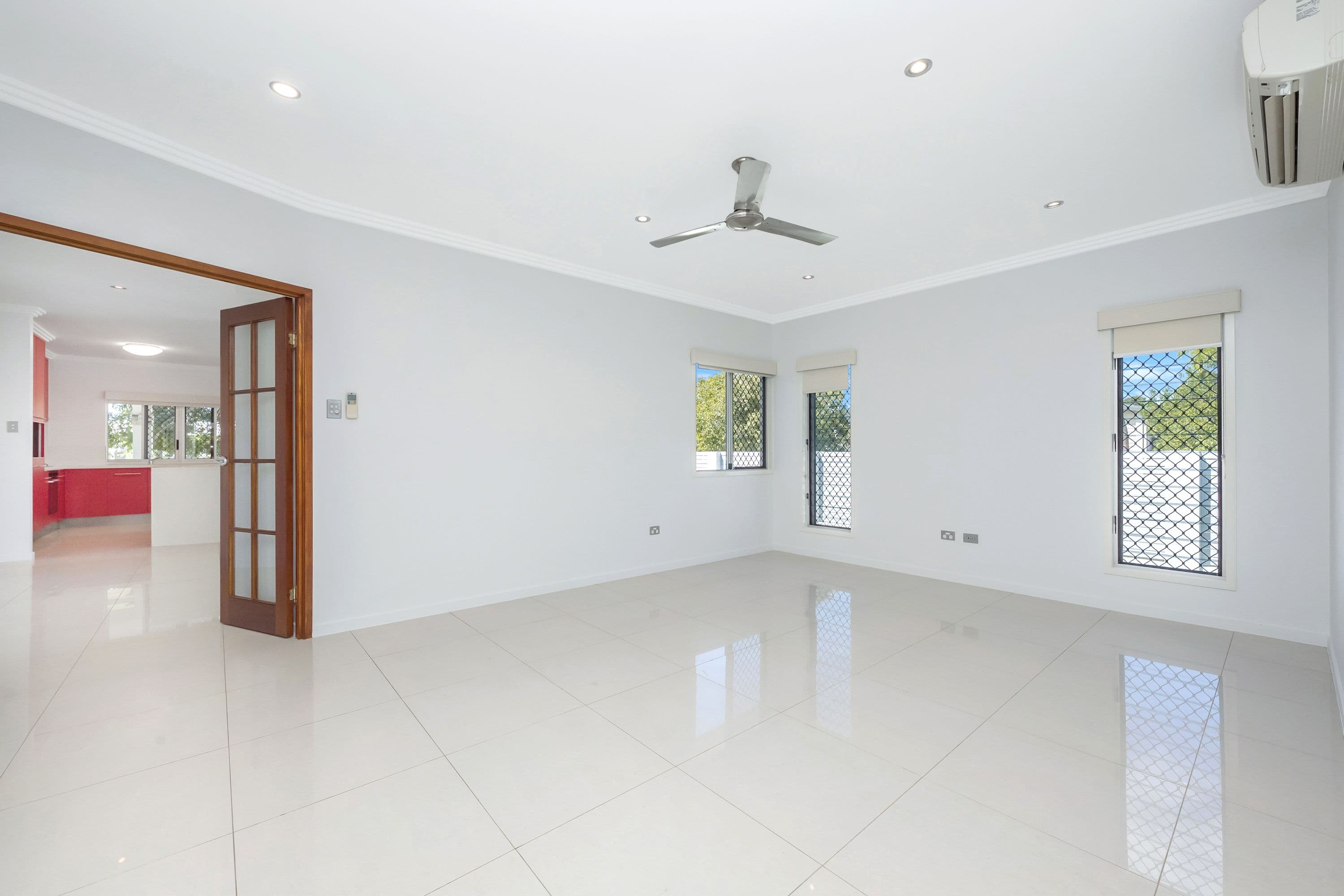 19 Lyrebird Lane, Bohle Plains QLD 4817, Bohle Plains - Thumbnail 4