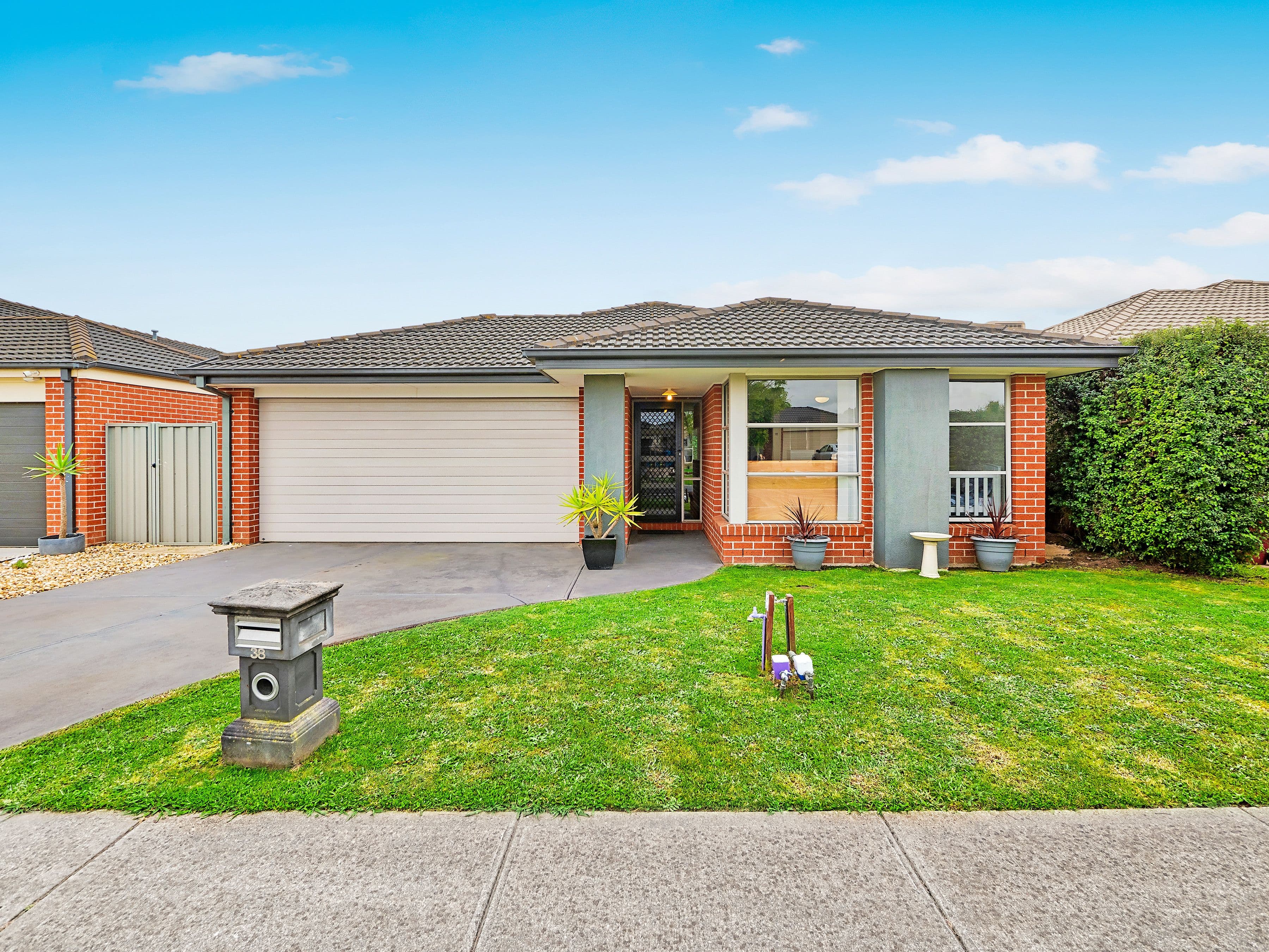 38 Thurvaston Crescent, Cranbourne East VIC 3977, Cranbourne East - Image 1