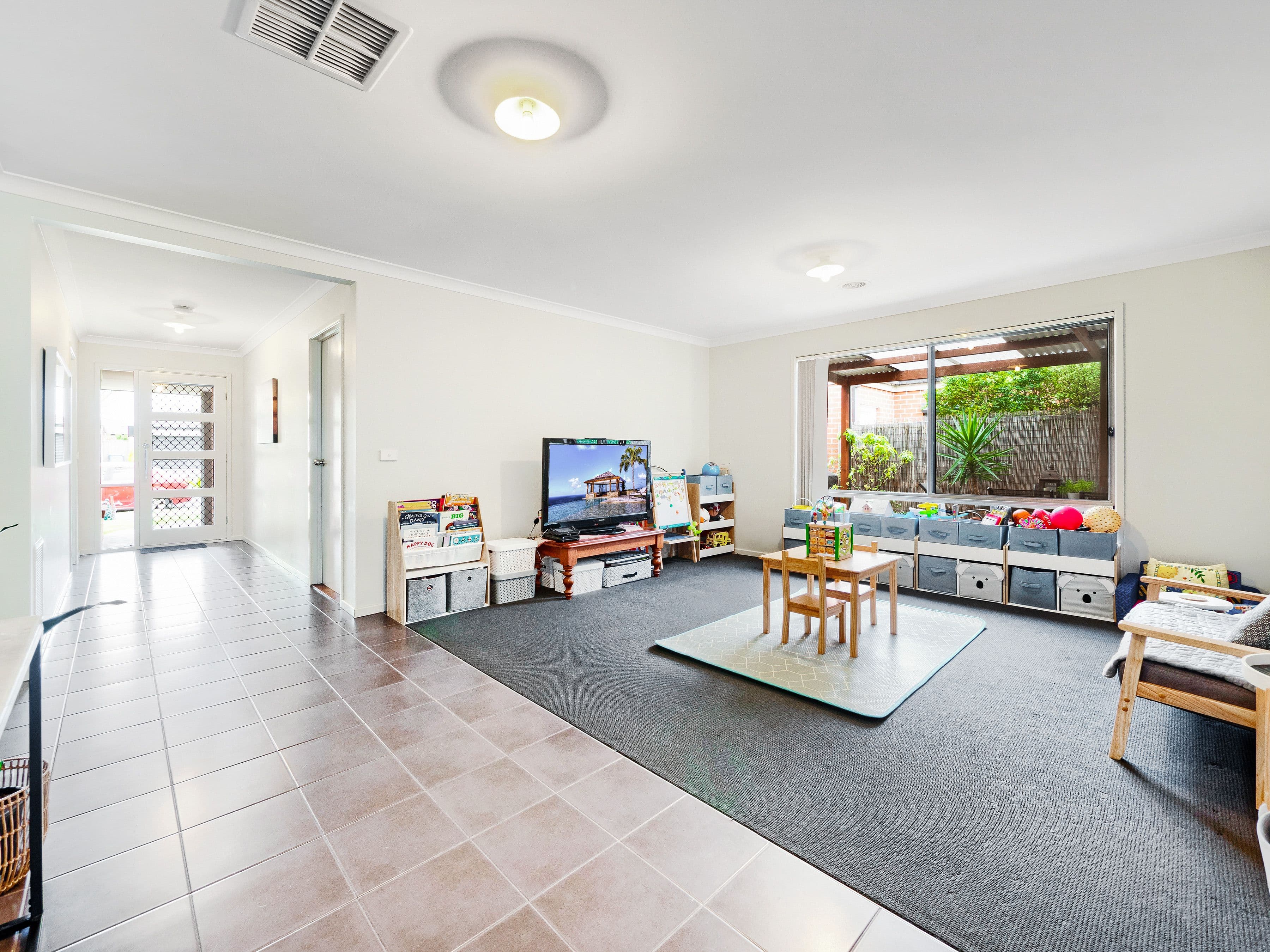 38 Thurvaston Crescent, Cranbourne East VIC 3977, Cranbourne East - Thumbnail 4