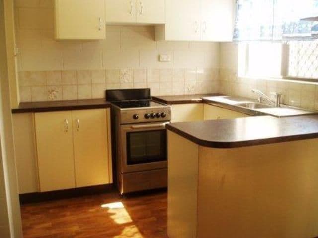 3 Mintaro Crescent, WOREE QLD 4868, Woree - Thumbnail 2