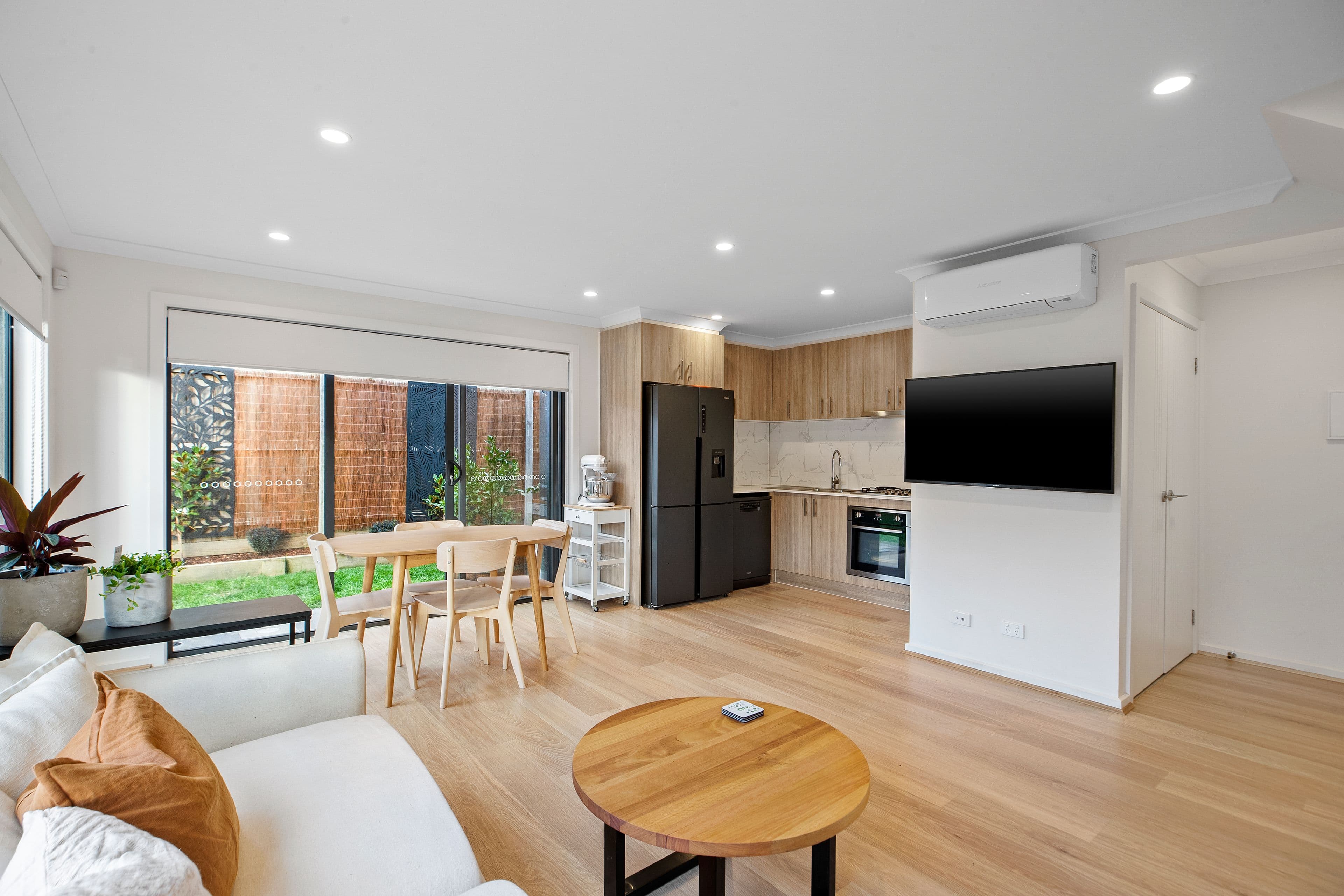 1/31 Sixth Avenue, Altona North - Thumbnail 2