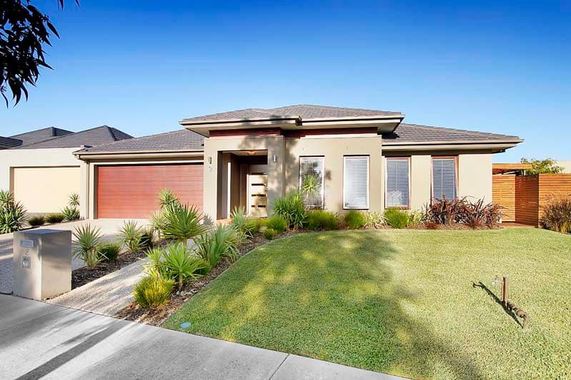 2 Burdekin Boulevard, WATERWAYS VIC 3195, Waterways - Image 1