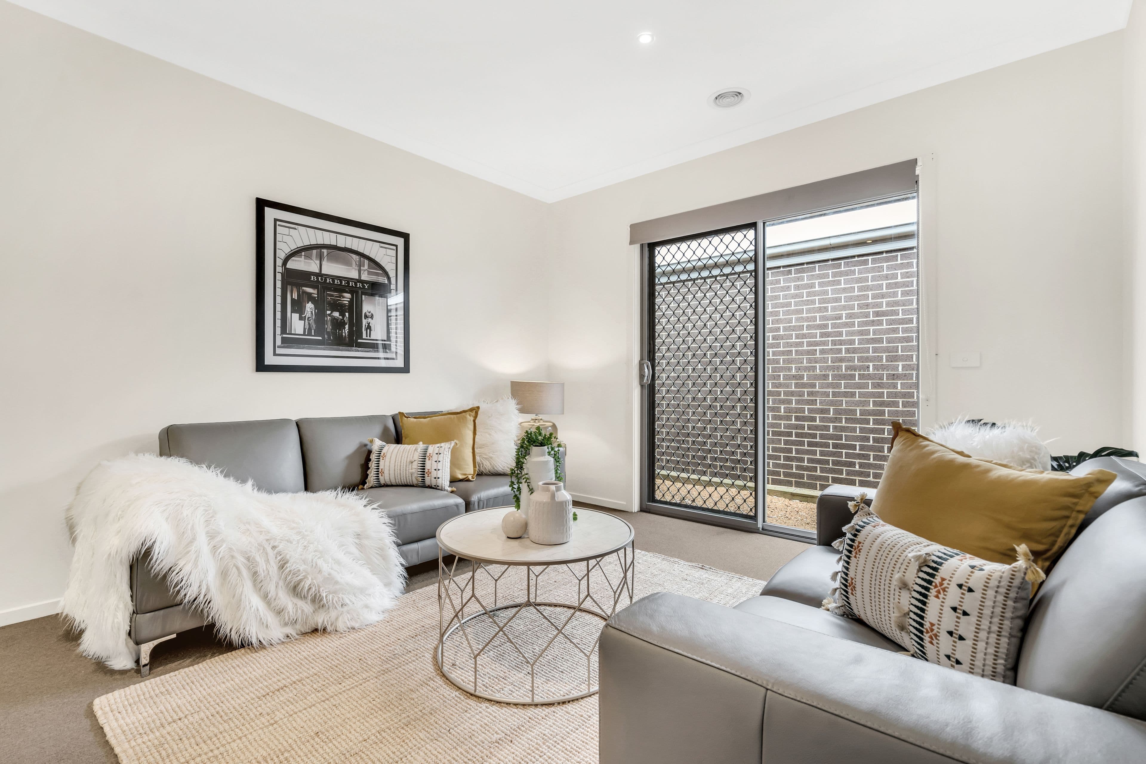 27 Belleview Crescent, Beveridge VIC 3753, Beveridge - Thumbnail 5