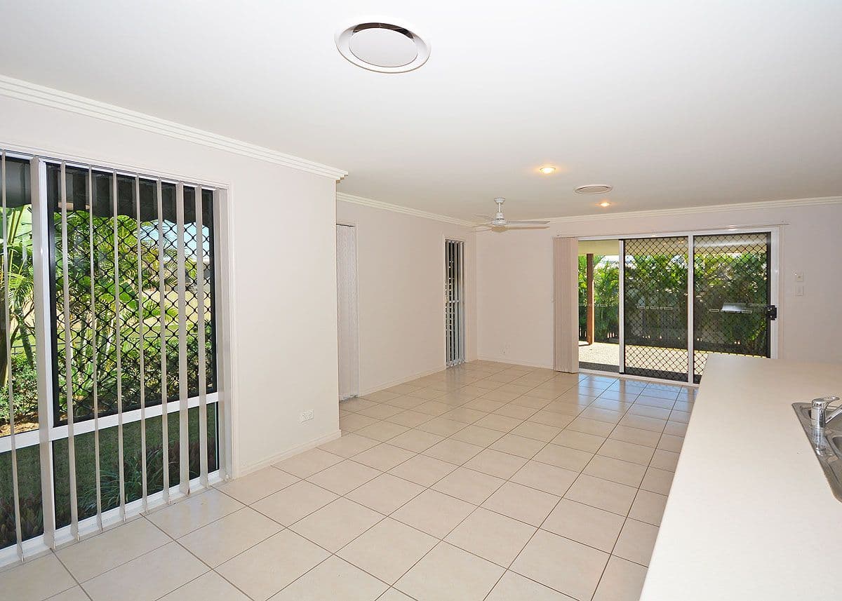 15 Bayswater Drive, Urraween QLD 4655, Urraween - Thumbnail 8