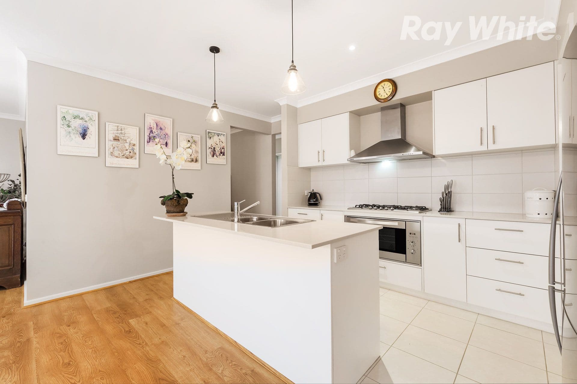 6 Kingview Place, Mernda VIC 3754, Mernda - Thumbnail 3