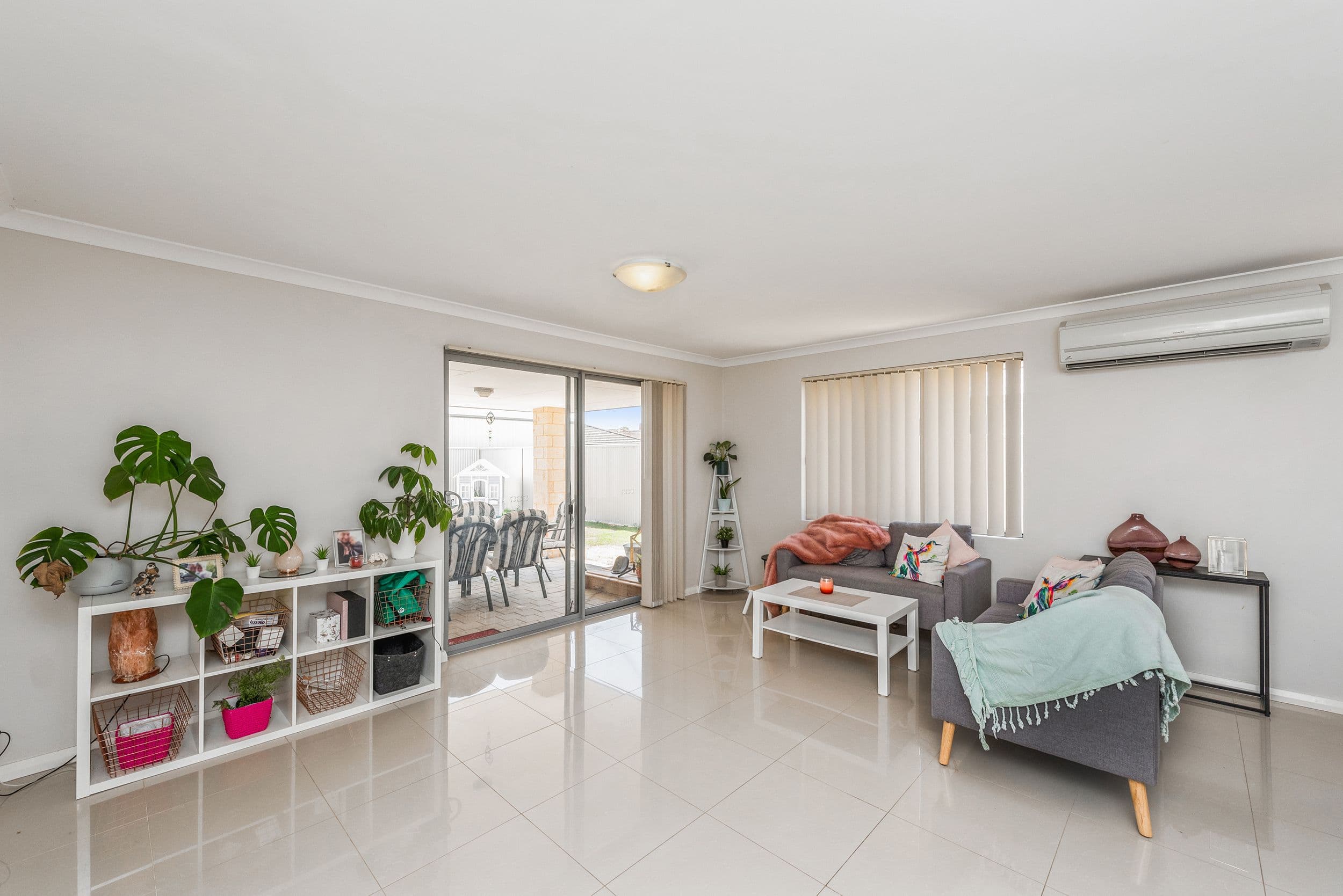 6 Arnside Bend, Waikiki WA 6169, Waikiki - Thumbnail 2