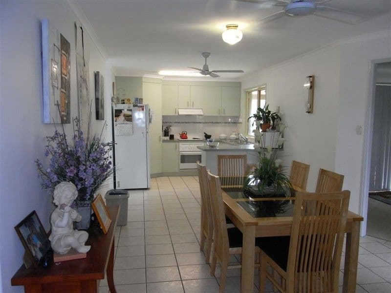 7 Merrilyn Court, Urangan QLD 4655, Urangan - Thumbnail 3