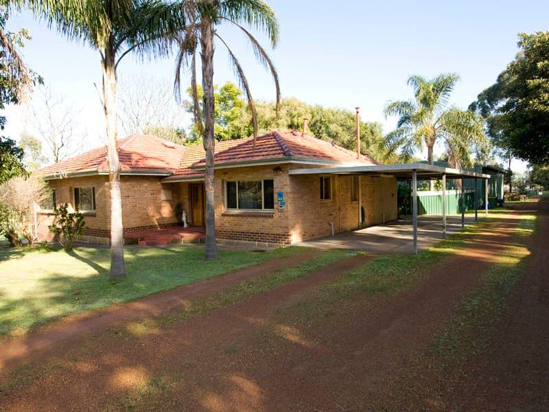 86 Victoria Road, WATTLE GROVE WA 6107, Wattle Grove - Image 1